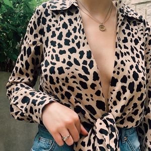 ❌SOLD❌ Cheetah Print Collared Bodysuit